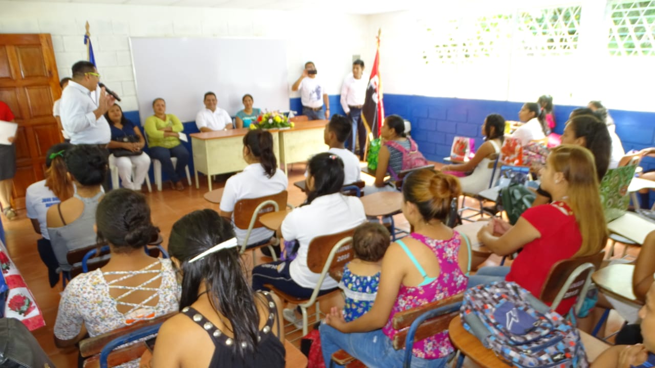 ESCUELA2